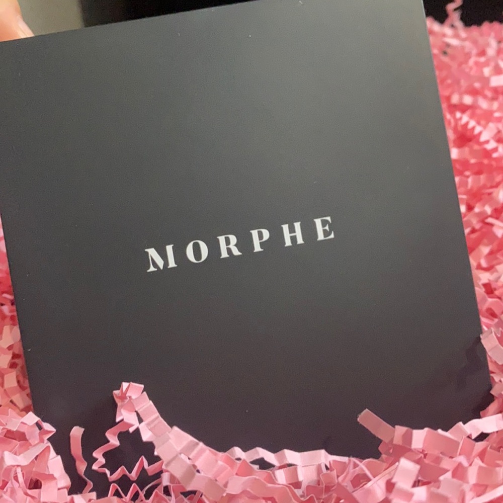 Morphe - Picture 2 of 2